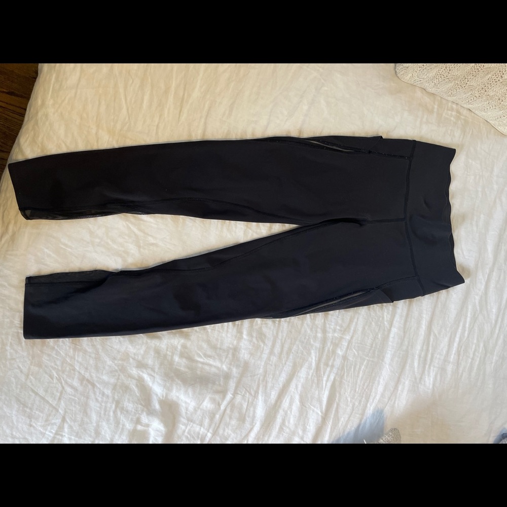 LULULEMON 7/8 highwaisted leggings
